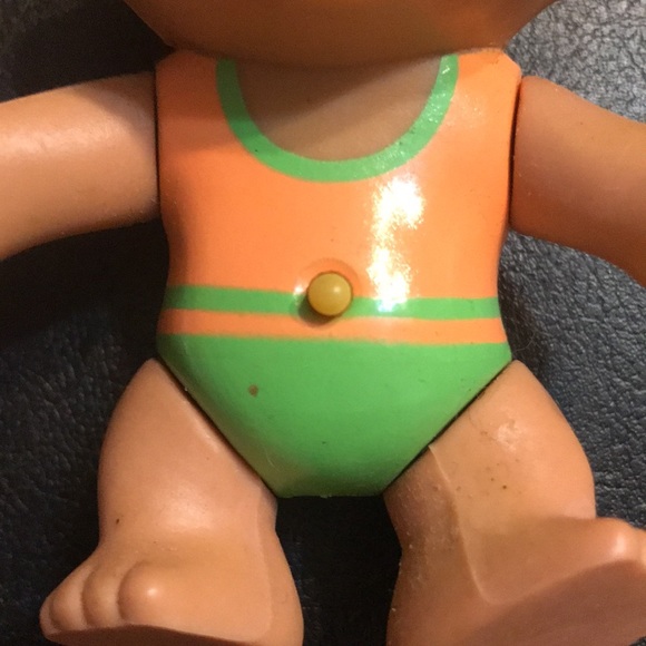 Bathing-suit Troll w Glowing eyes - Picture 2 of 5